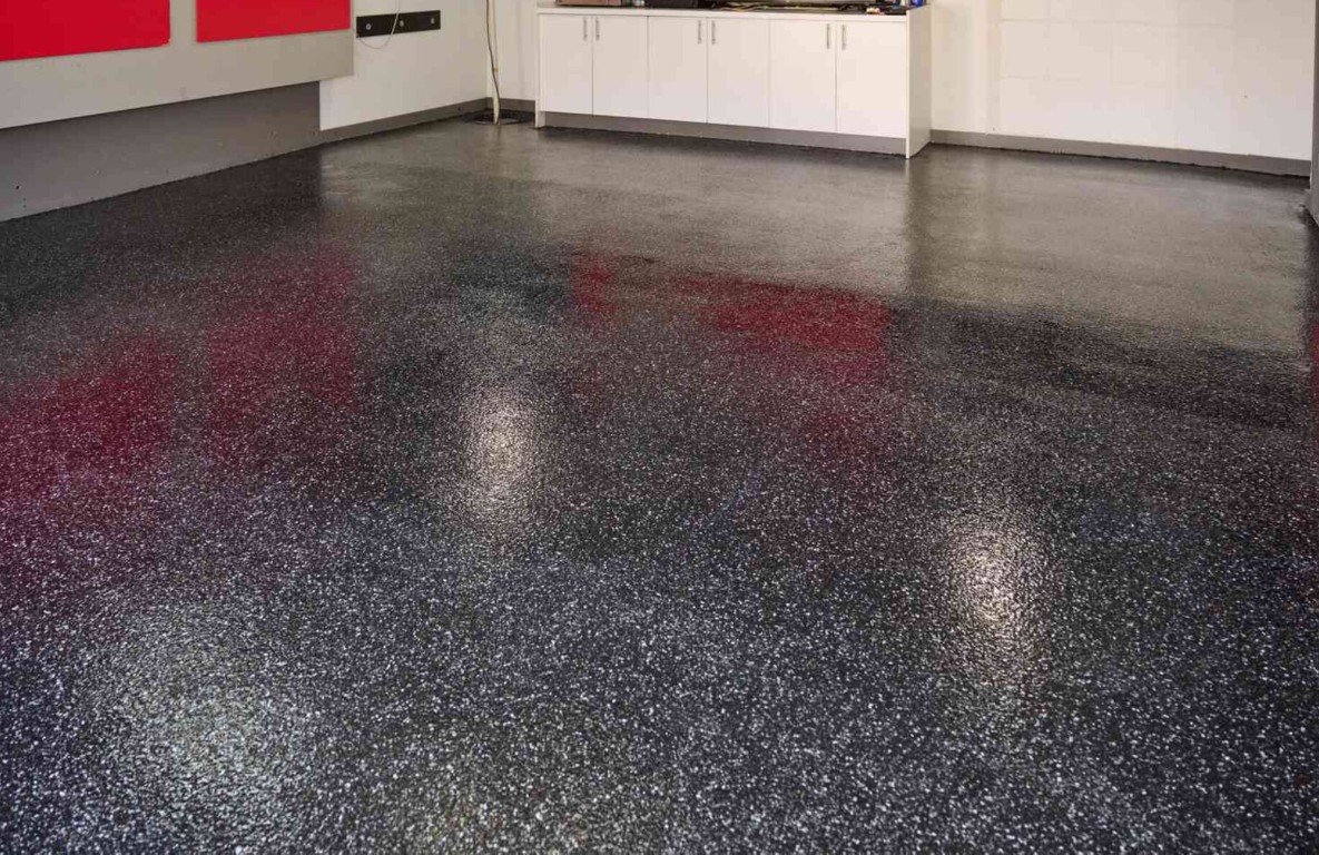 Professional epoxy garage floor coating installation in Avondale, AZ
